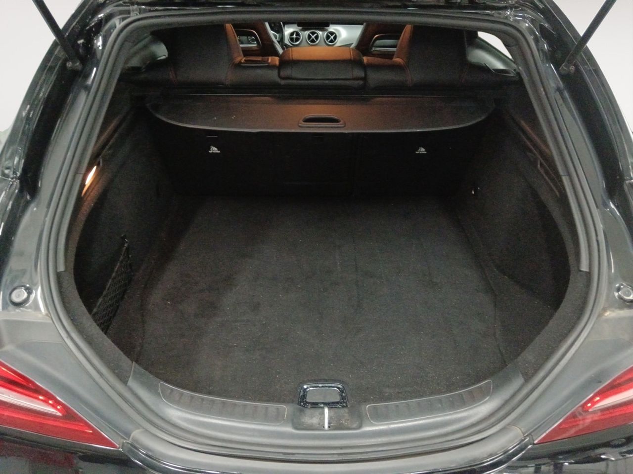 Foto Mercedes-Benz Clase CLA 11