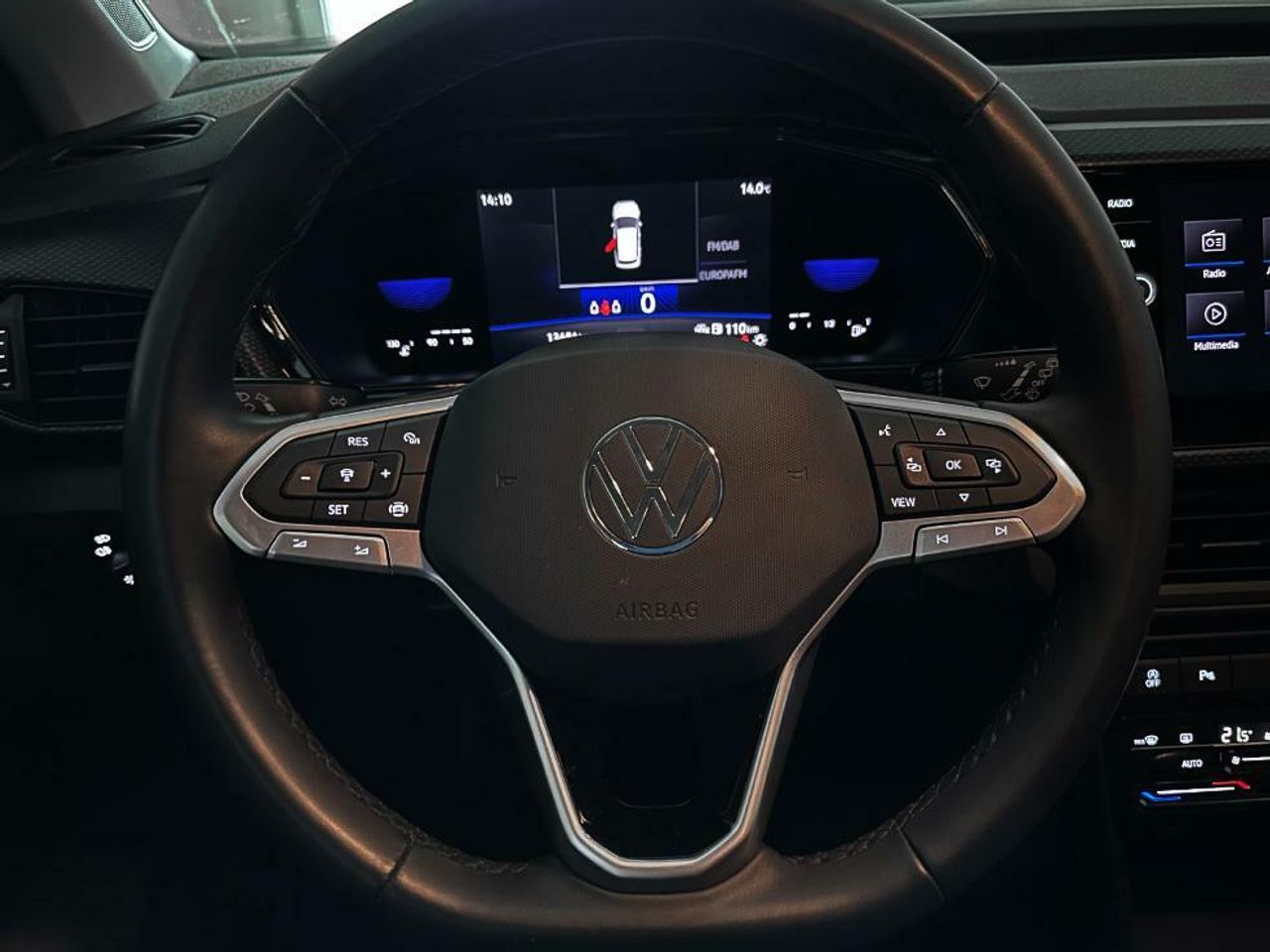 Foto Volkswagen T-Cross 9