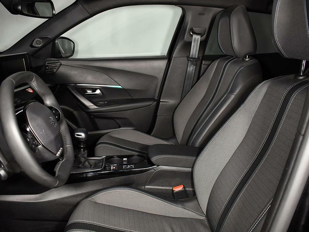 Foto Peugeot 2008 13