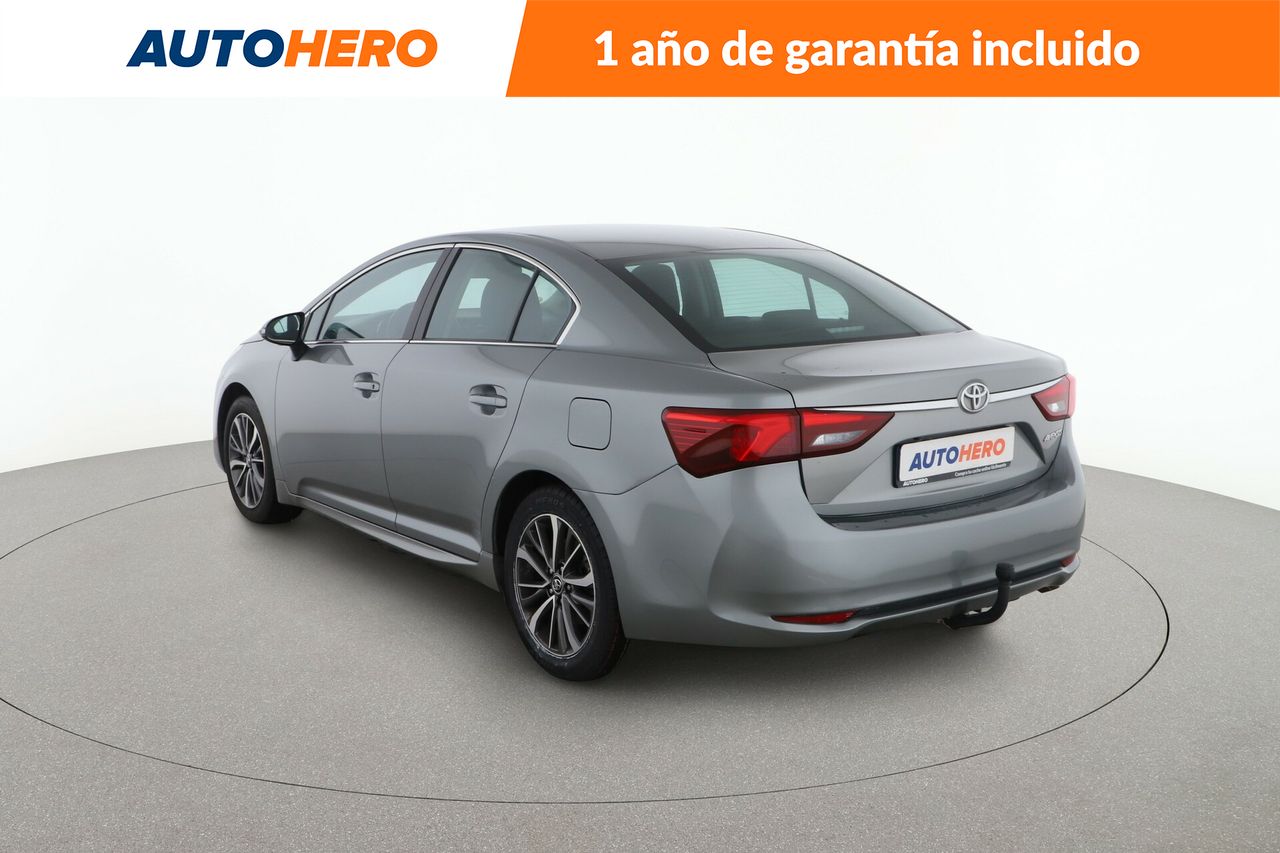 Foto Toyota Avensis 4