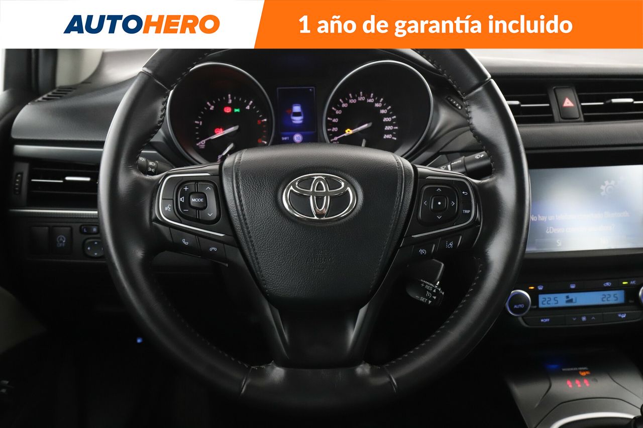 Foto Toyota Avensis 20
