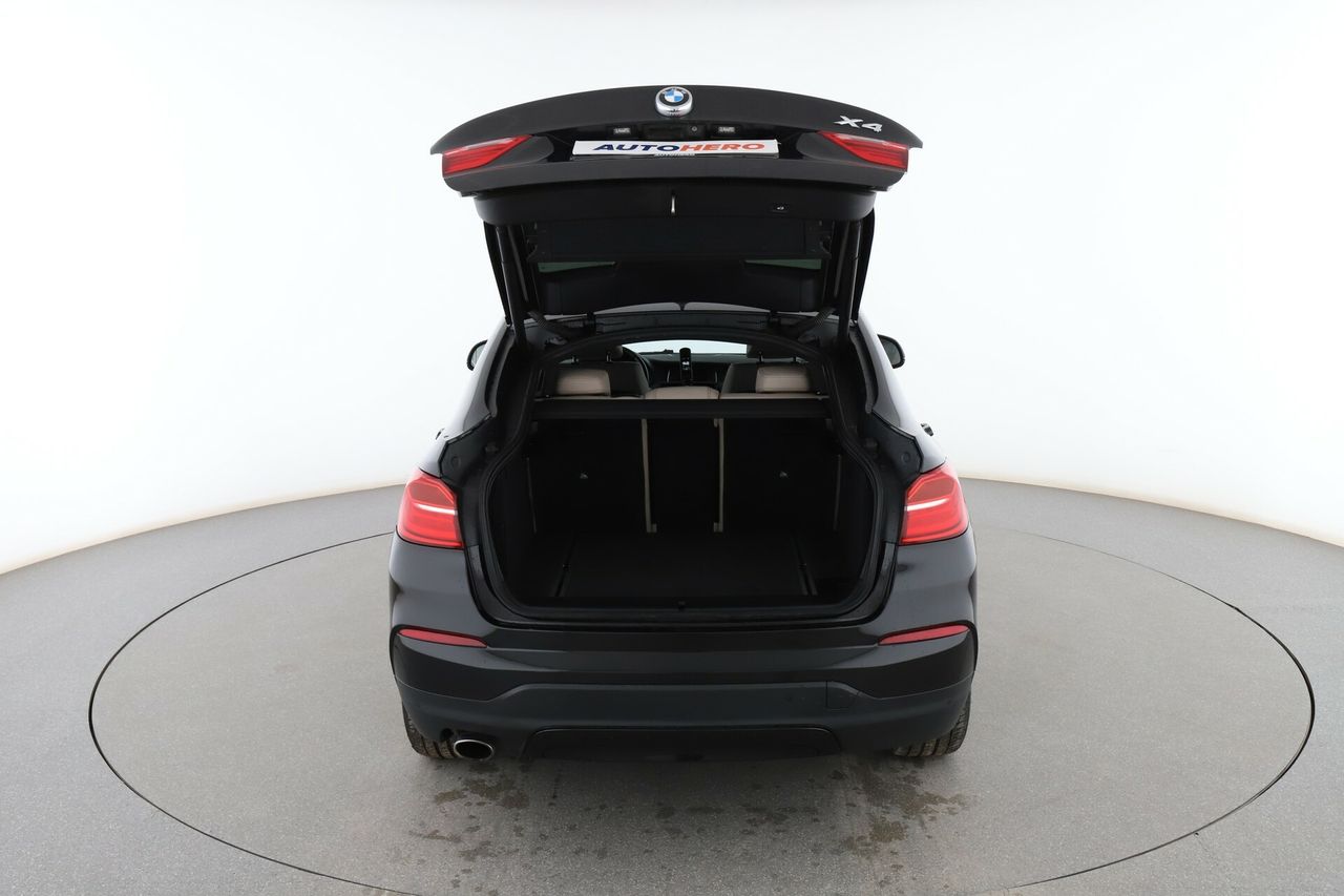 Foto BMW X4 16