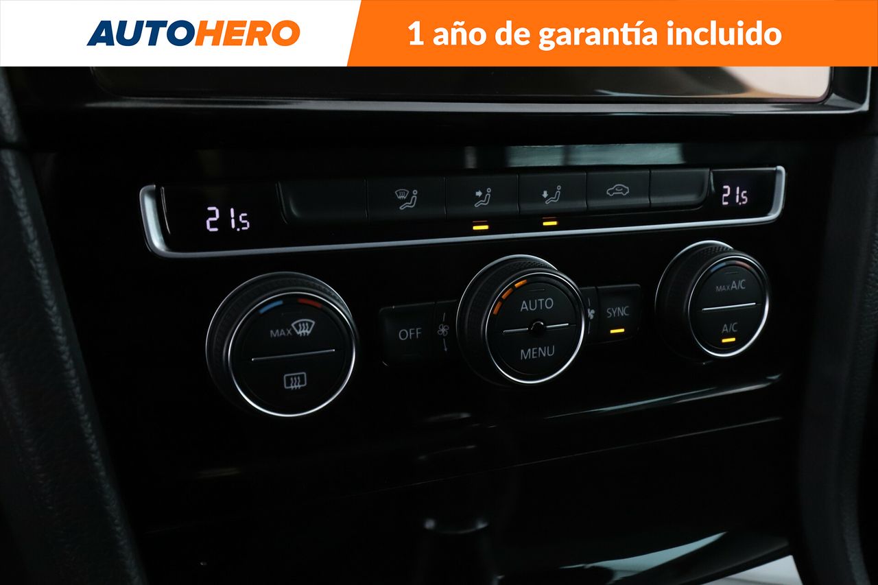 Foto Volkswagen Golf 22