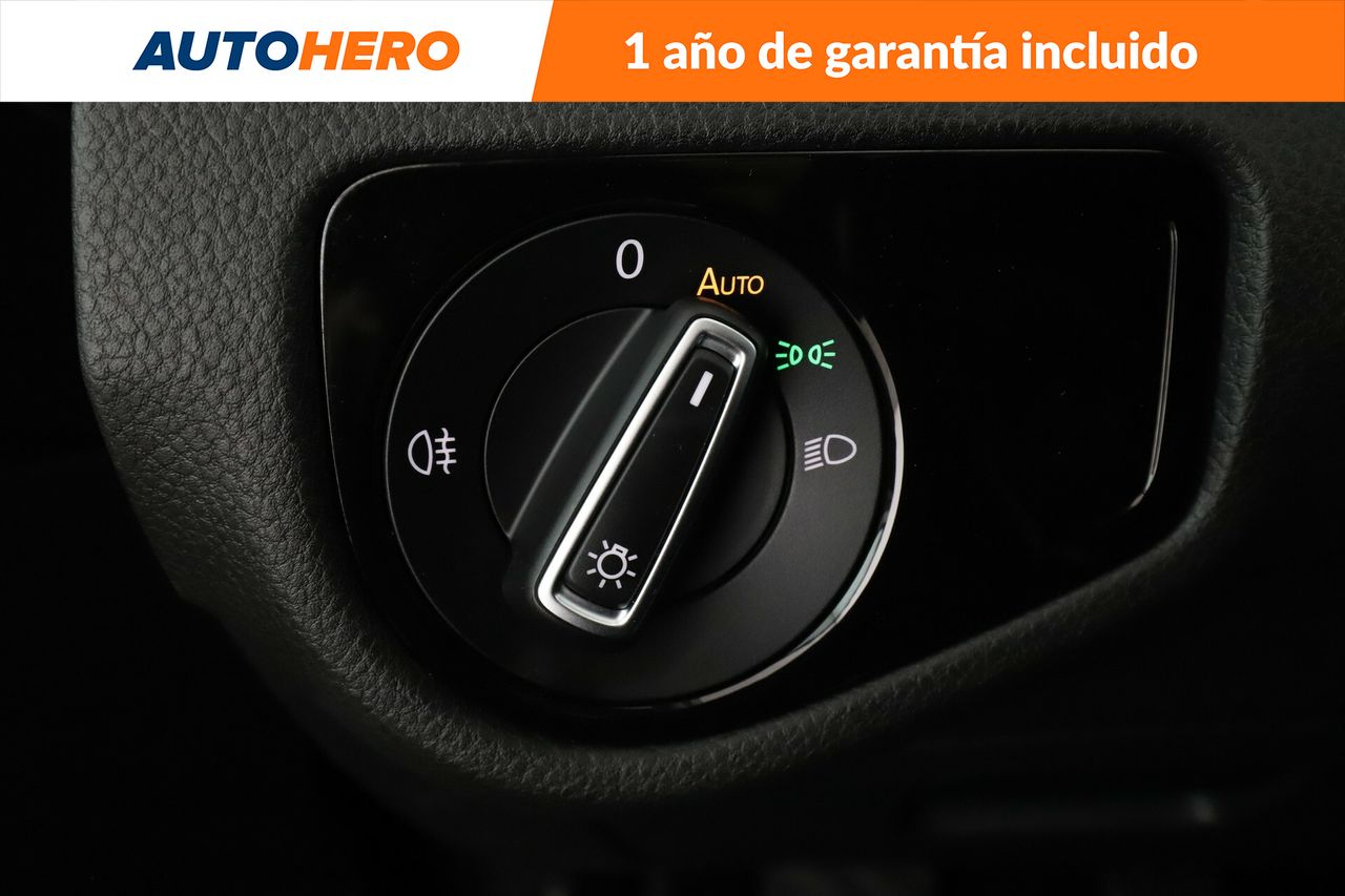 Foto Volkswagen Golf 23