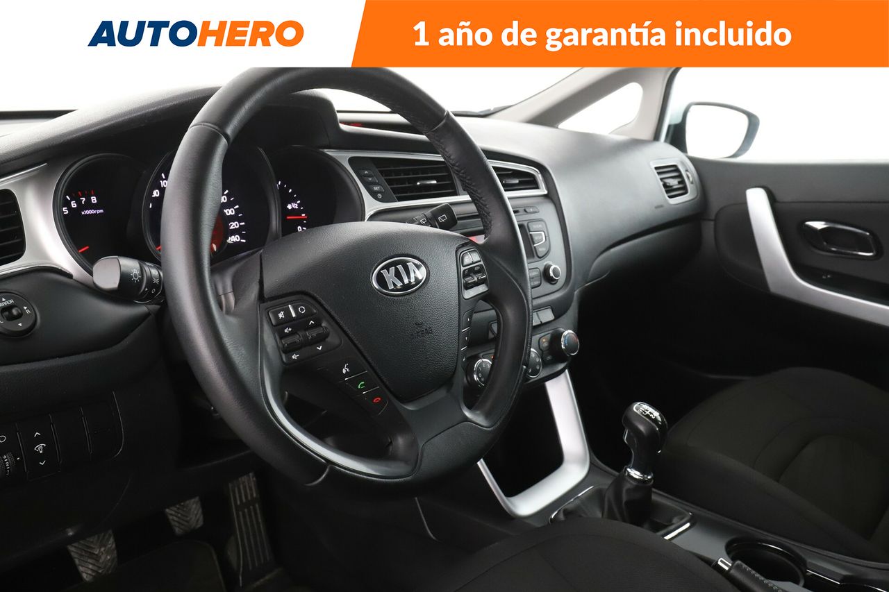 Foto Kia Ceed 12