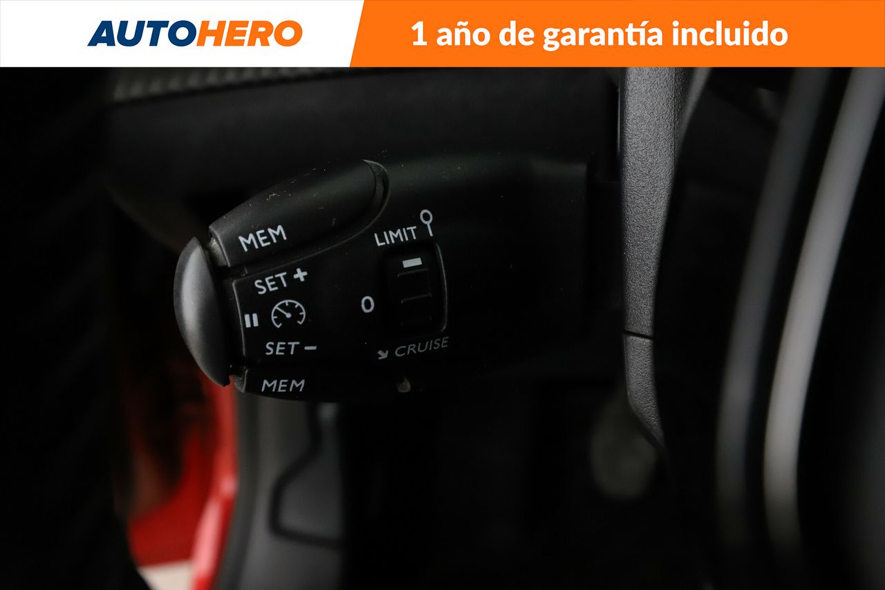 Foto Peugeot 208 25
