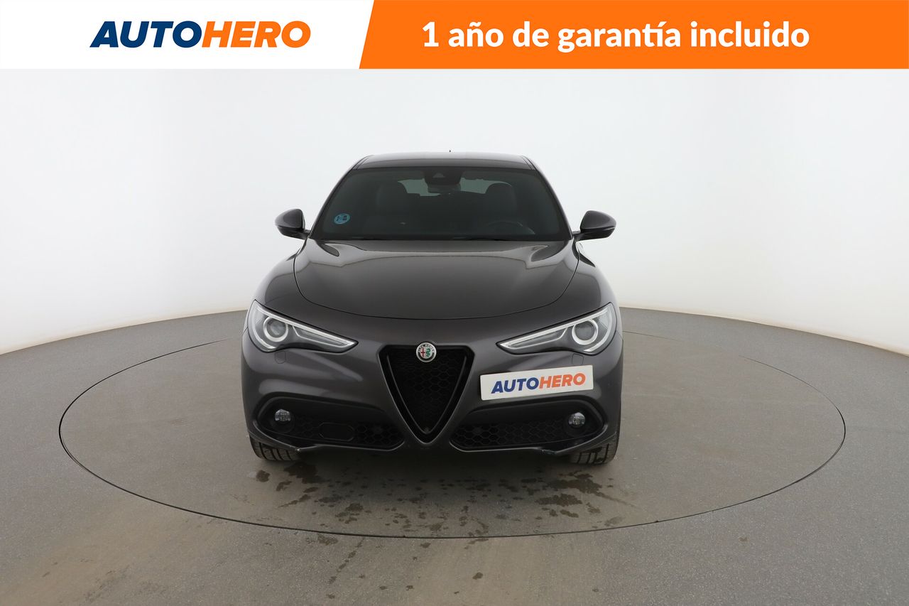 Foto Alfa Romeo Stelvio 8