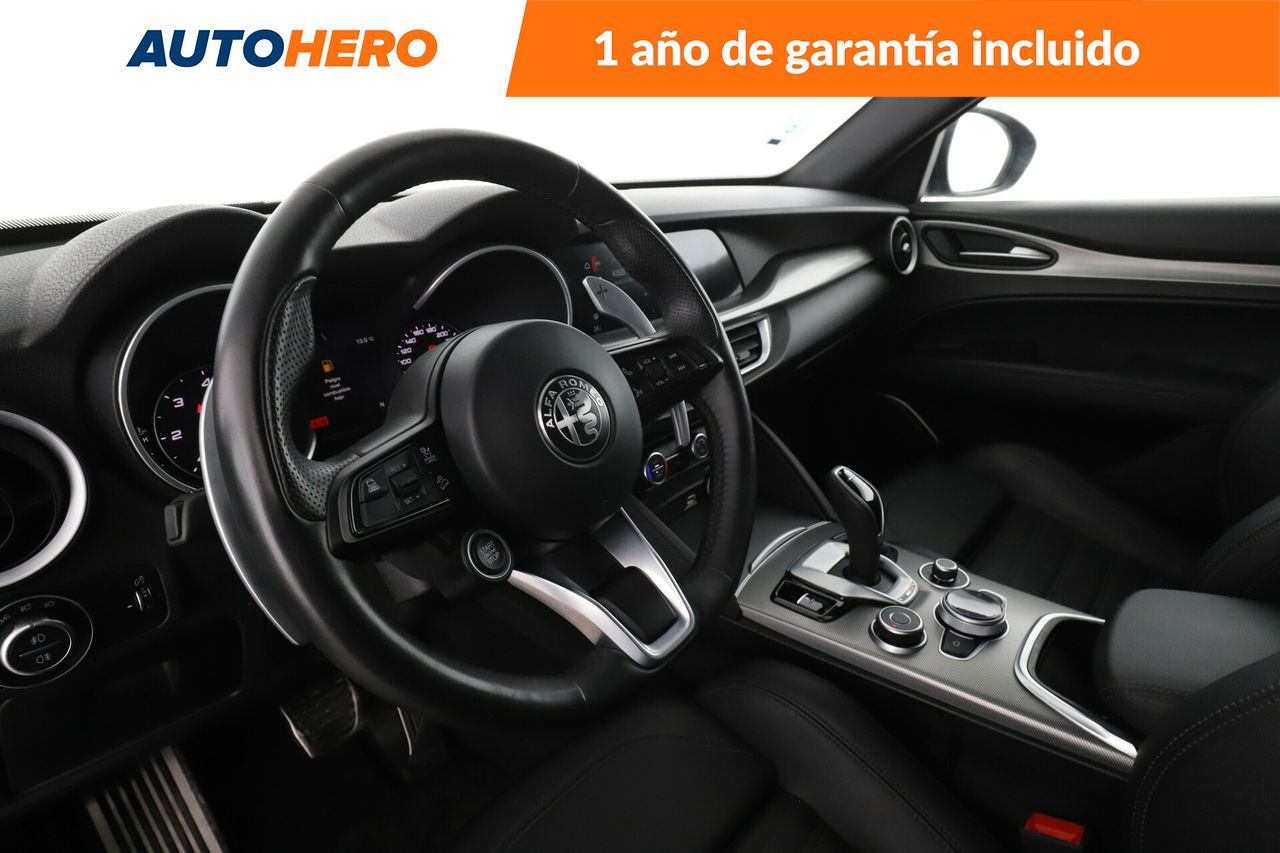 Foto Alfa Romeo Stelvio 11