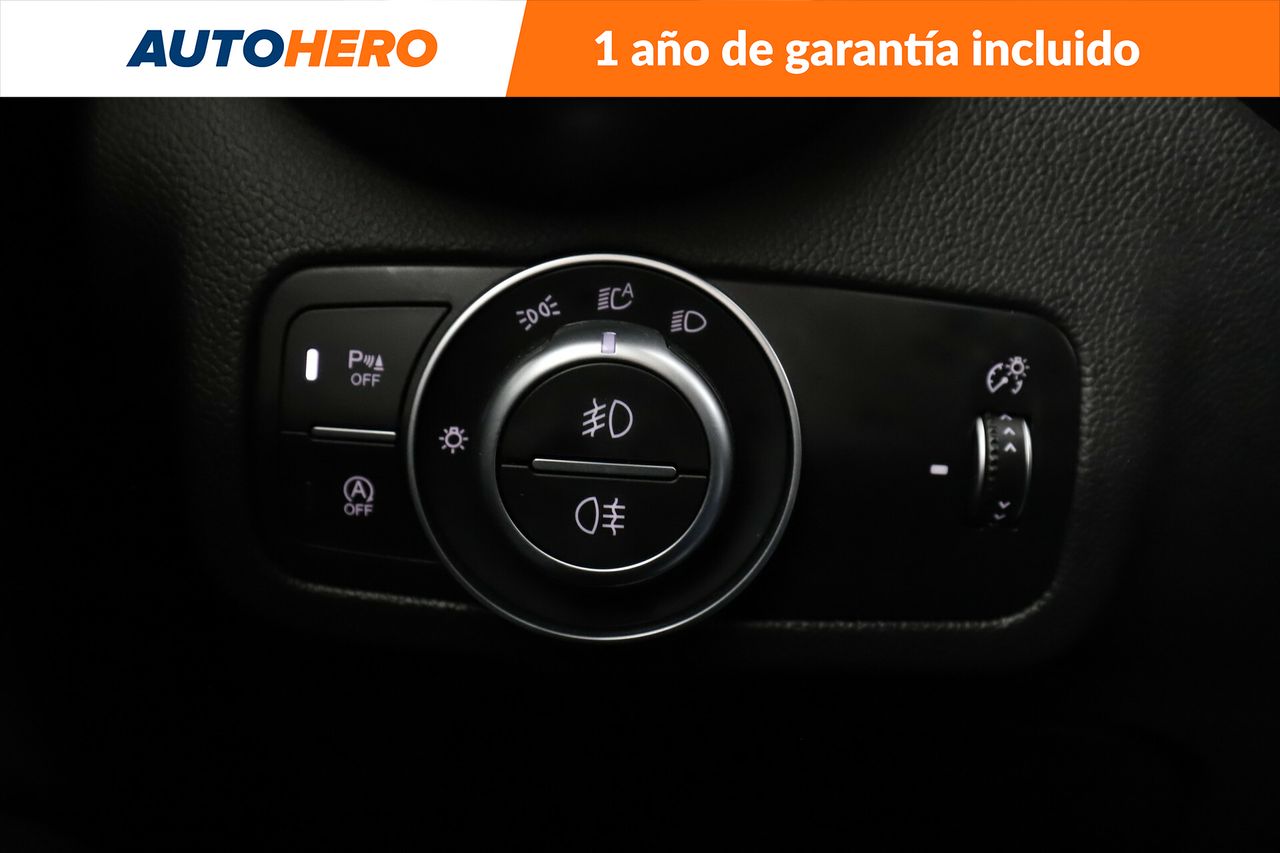 Foto Alfa Romeo Stelvio 35
