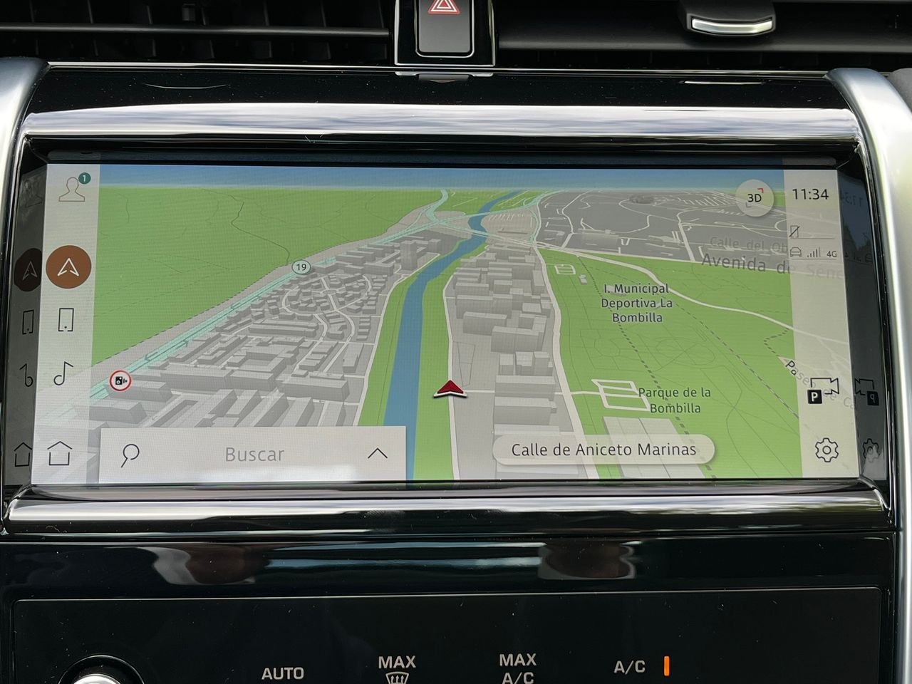 Foto Land-Rover Discovery Sport 39
