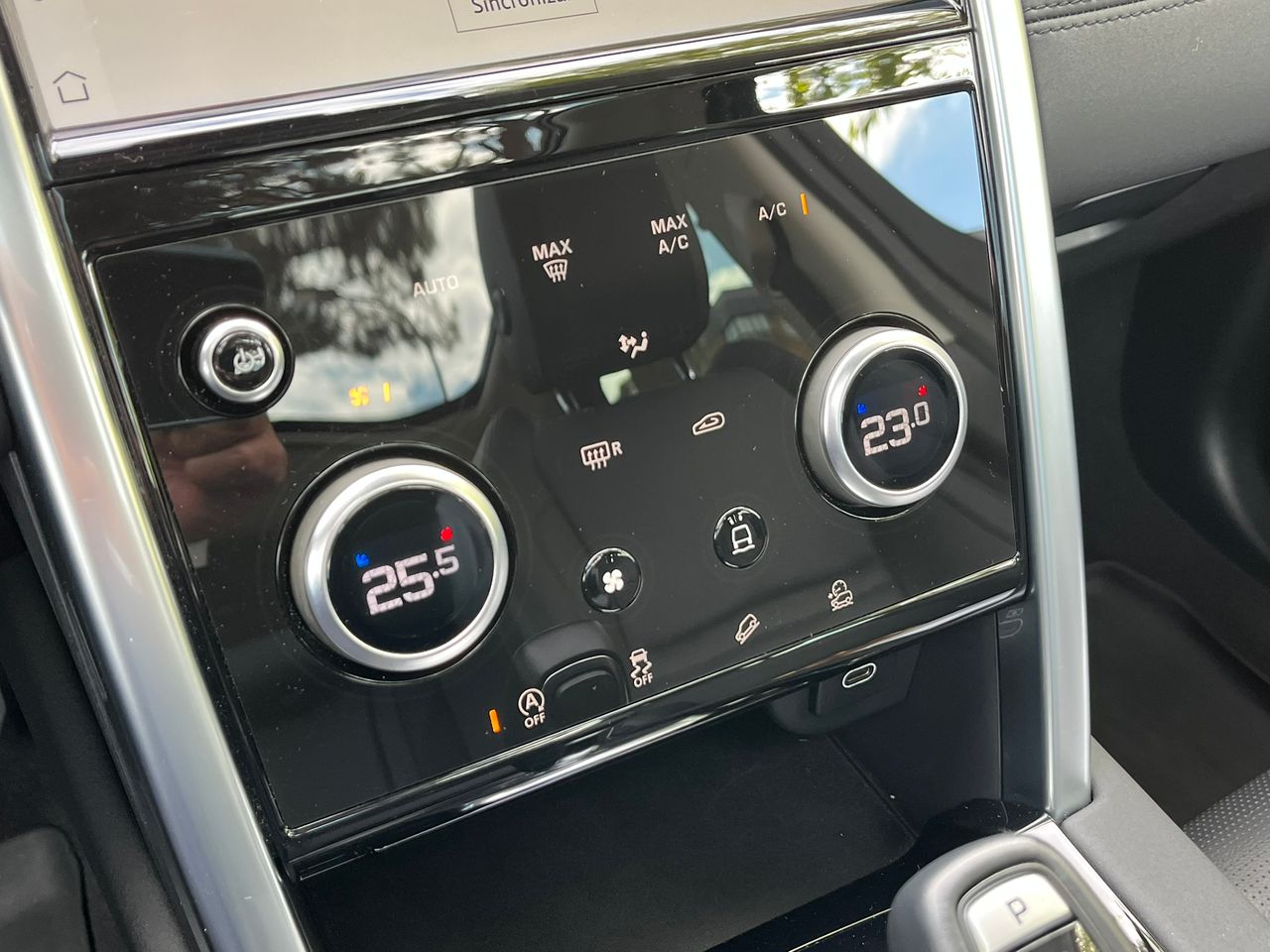 Foto Land-Rover Discovery Sport 41