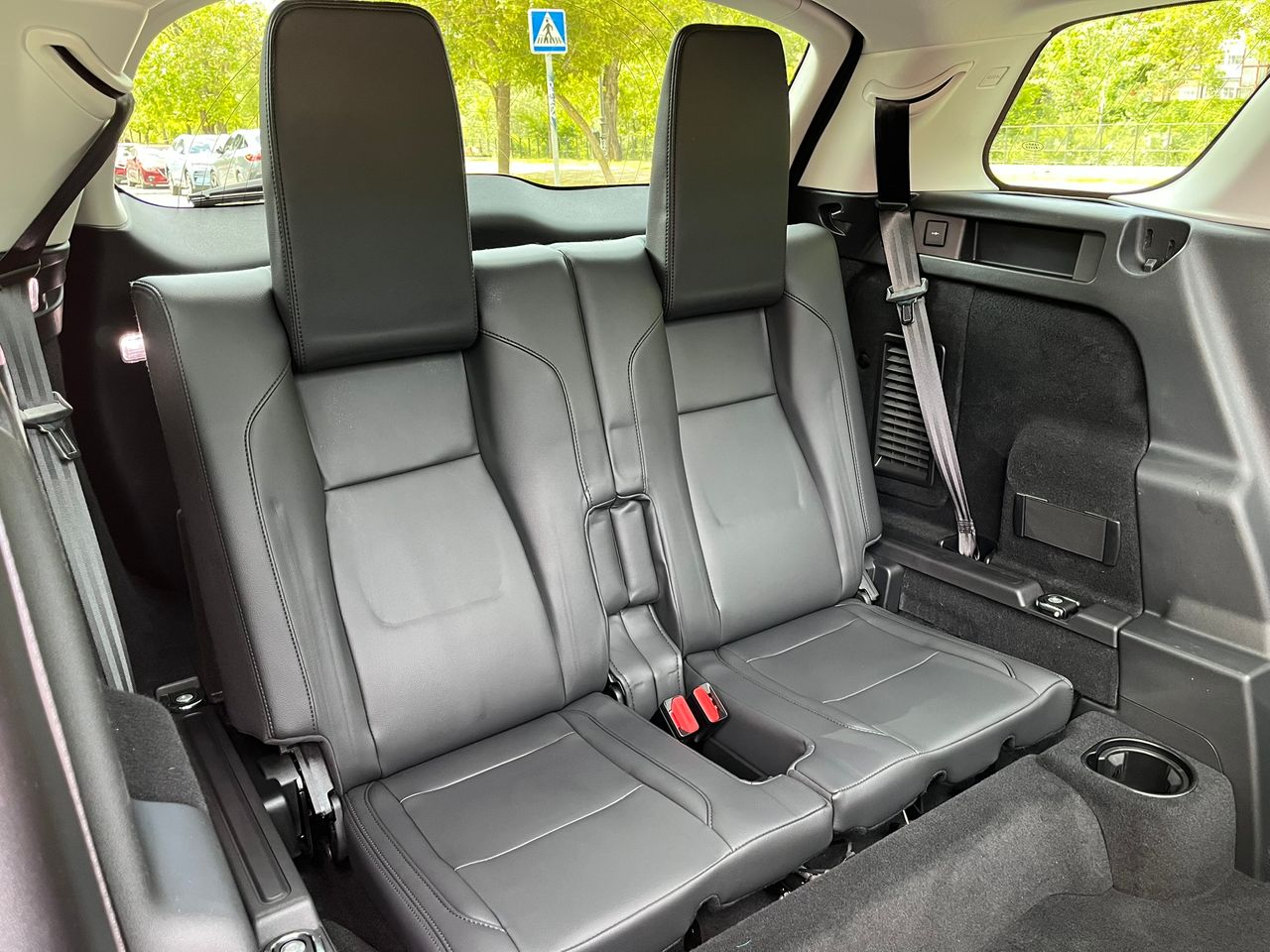 Foto Land-Rover Discovery Sport 43