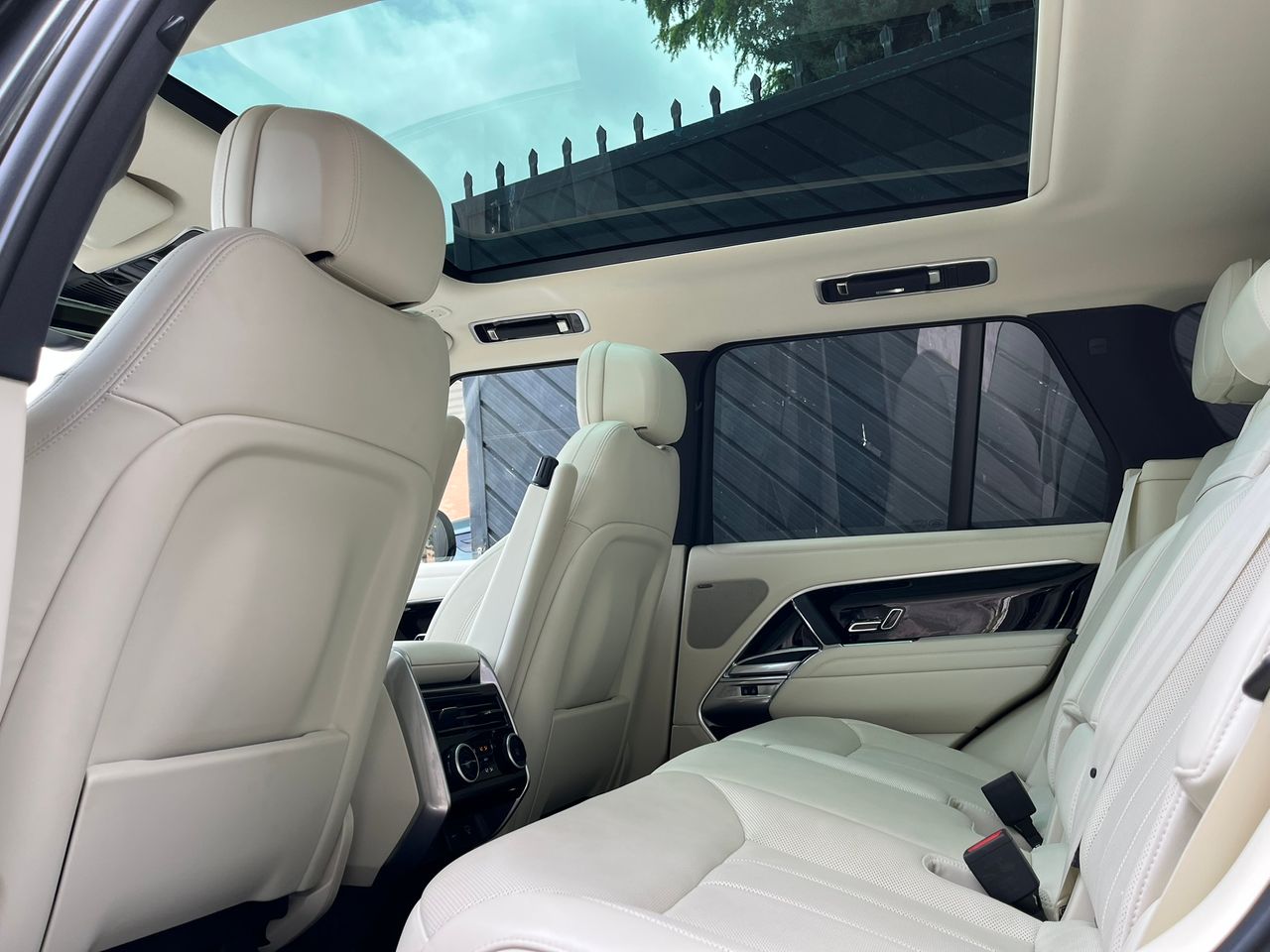 Foto Land-Rover Range Rover 56