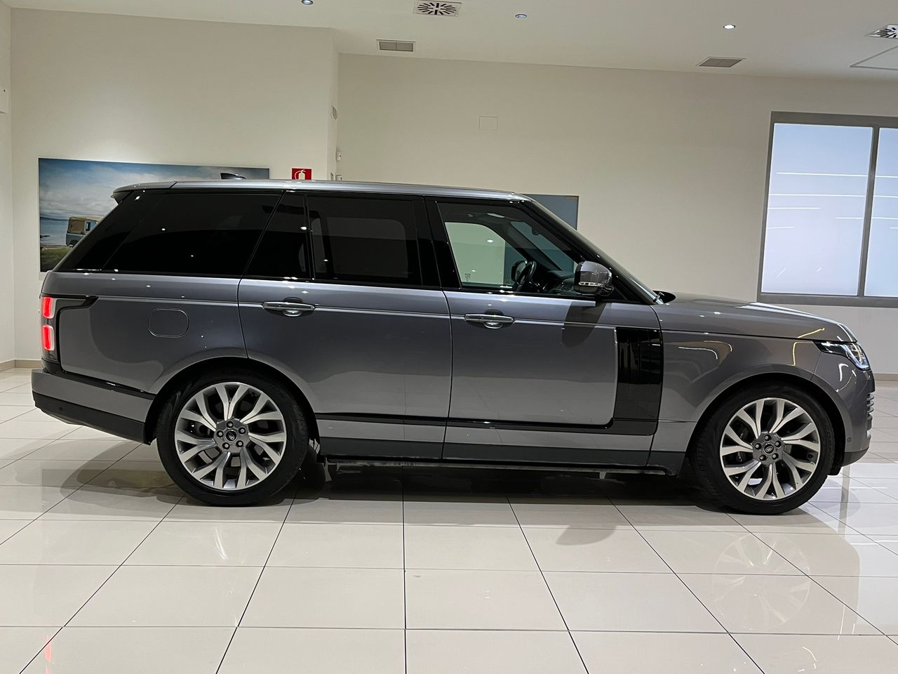 Foto Land-Rover Range Rover 21