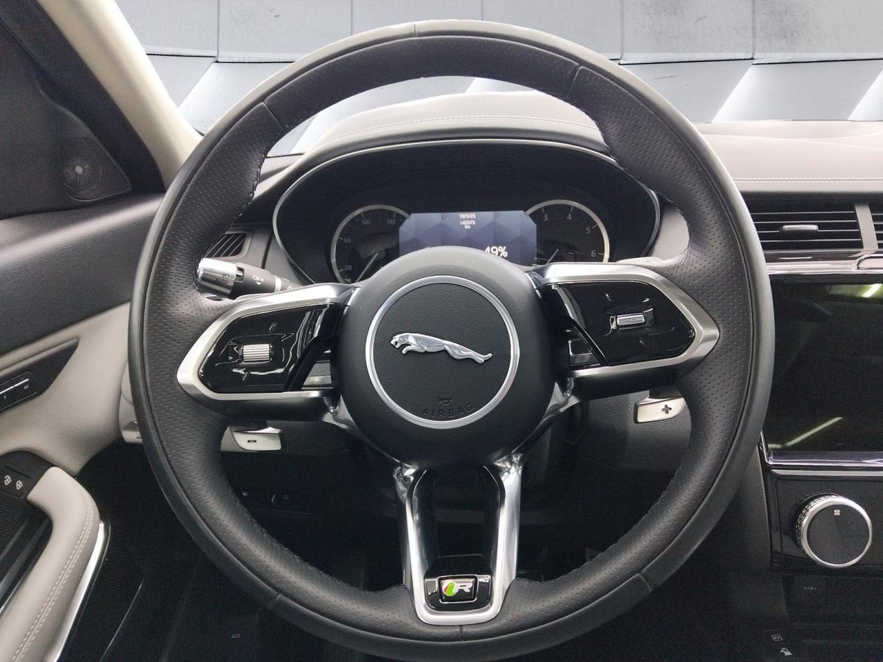 Foto Jaguar E-Pace 13