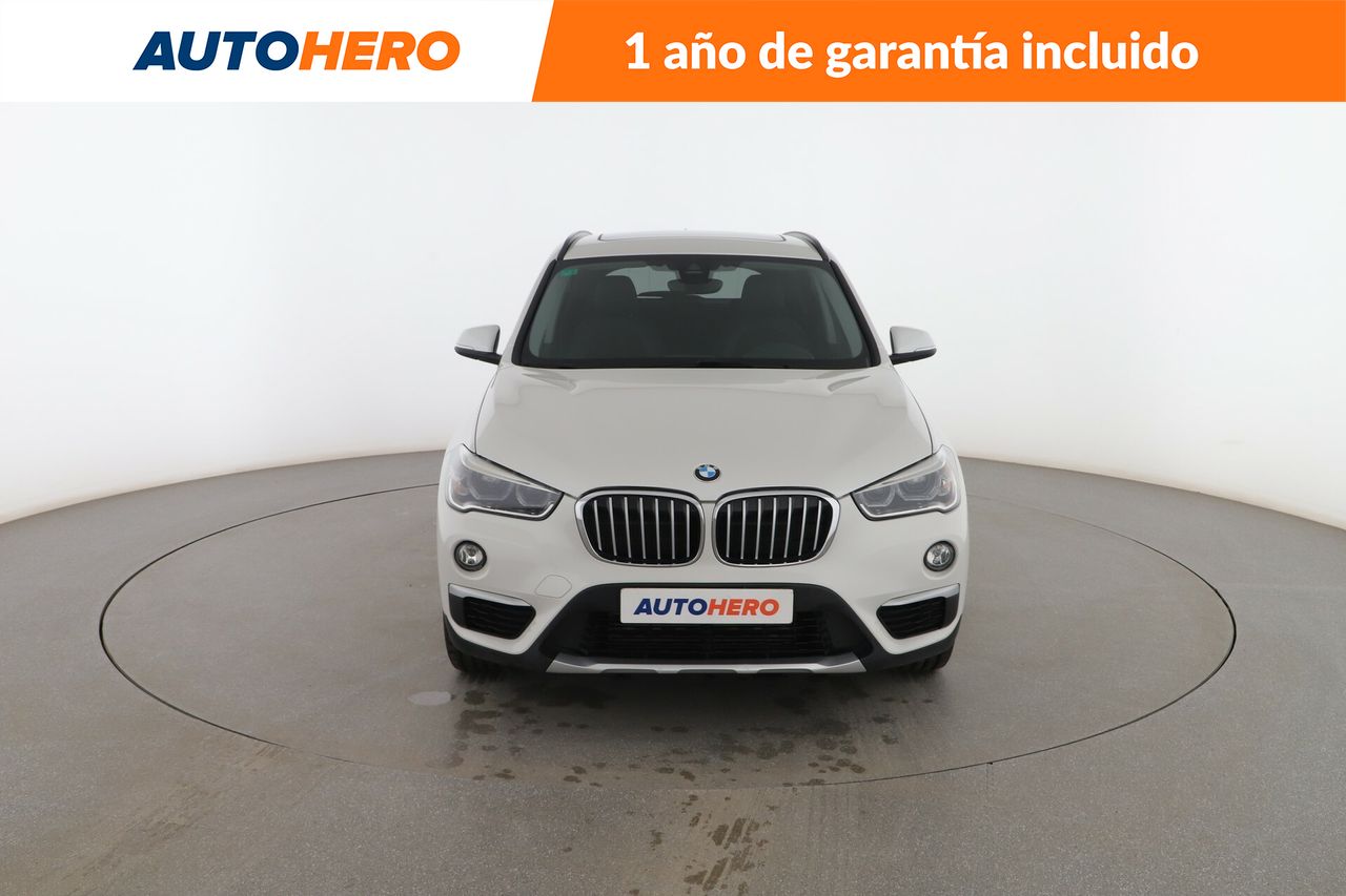 Foto BMW X1 9