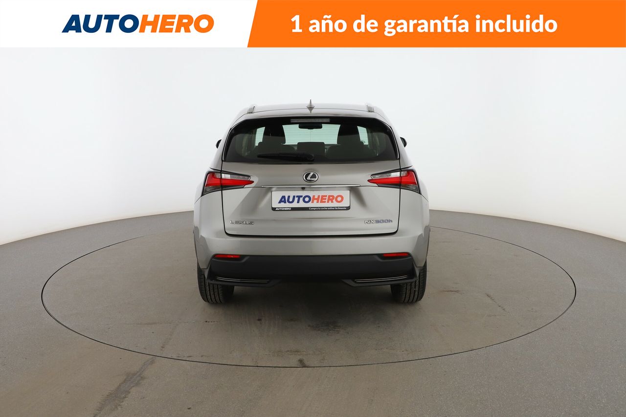 Foto Lexus NX 4