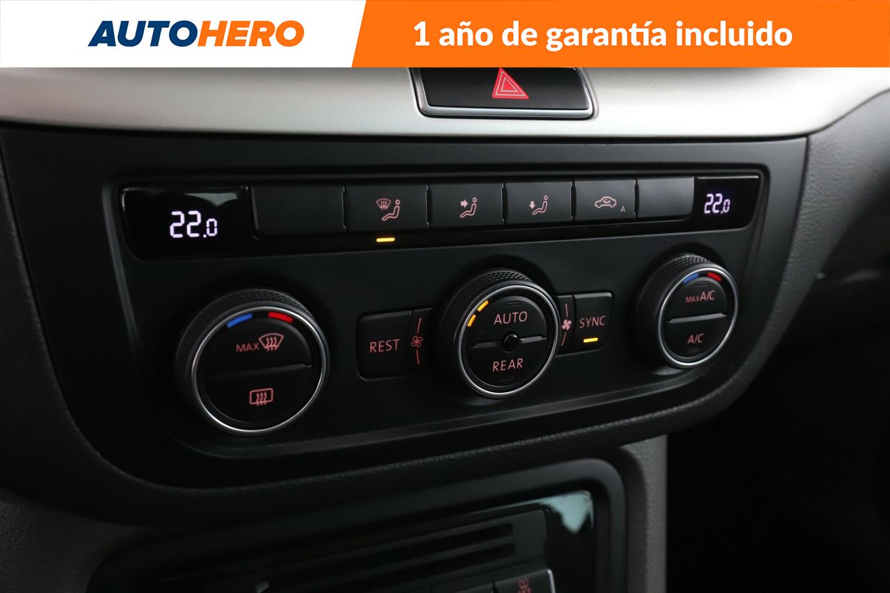 Foto Seat Alhambra 23