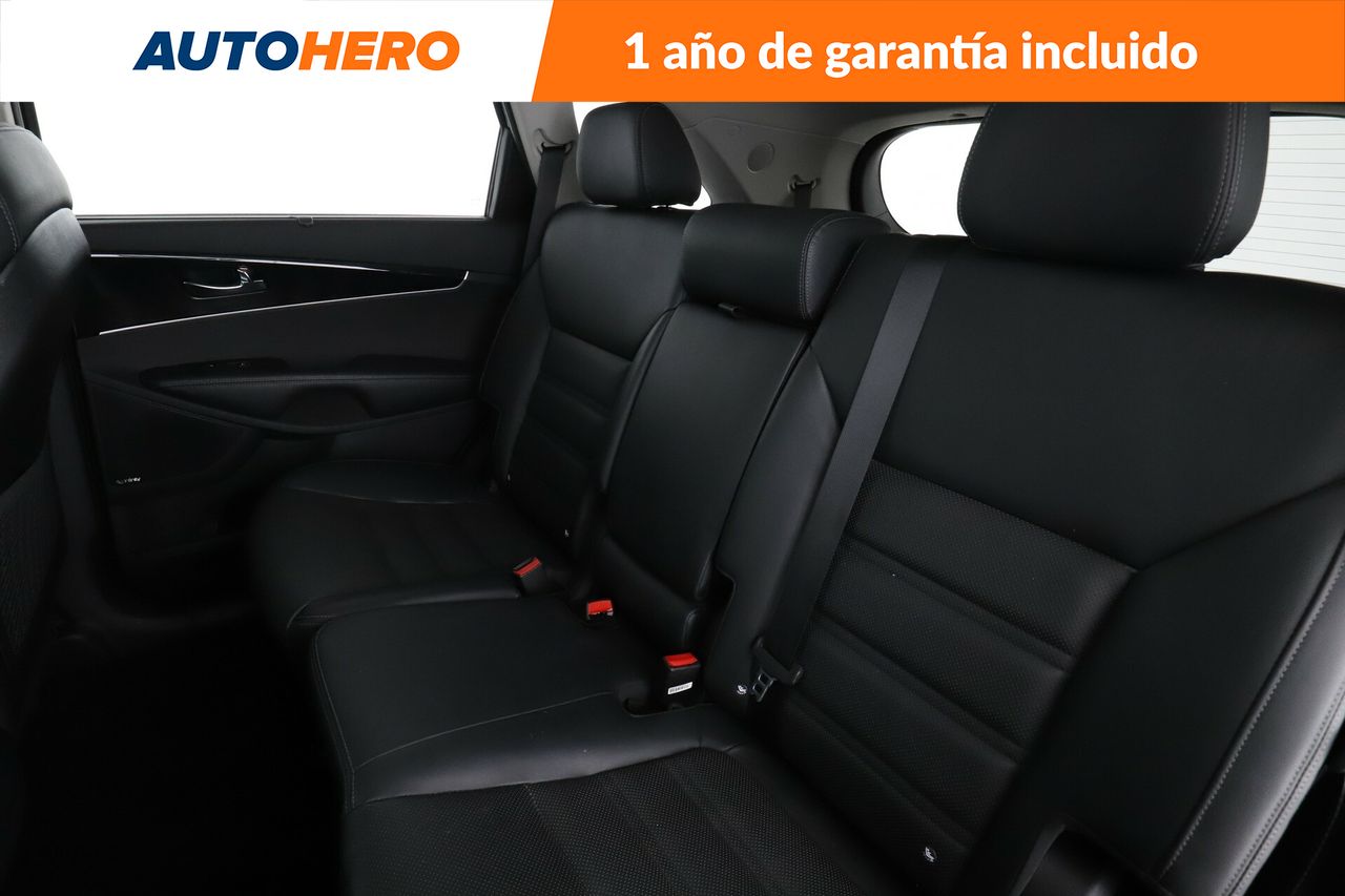 Foto Kia Sorento 14