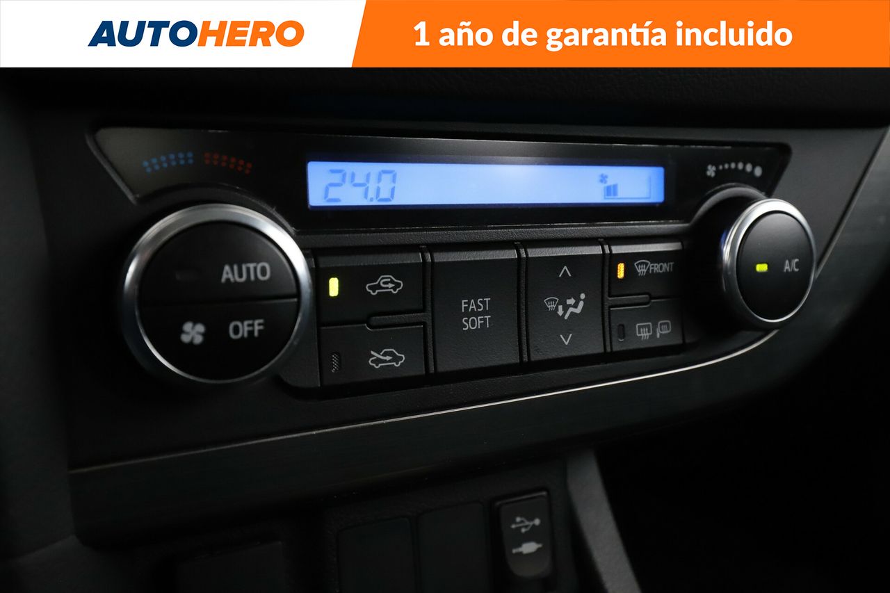Foto Toyota Auris 23