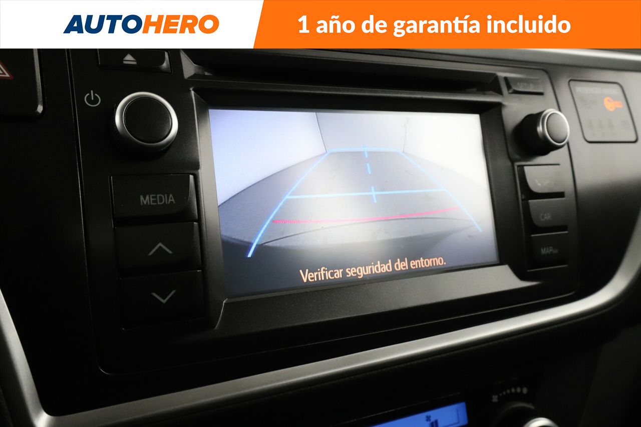 Foto Toyota Auris 24