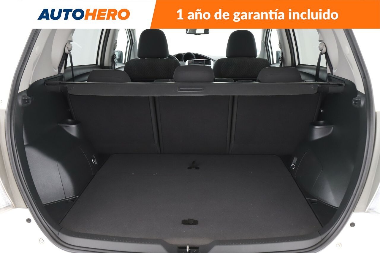 Foto Toyota Corolla Verso 17
