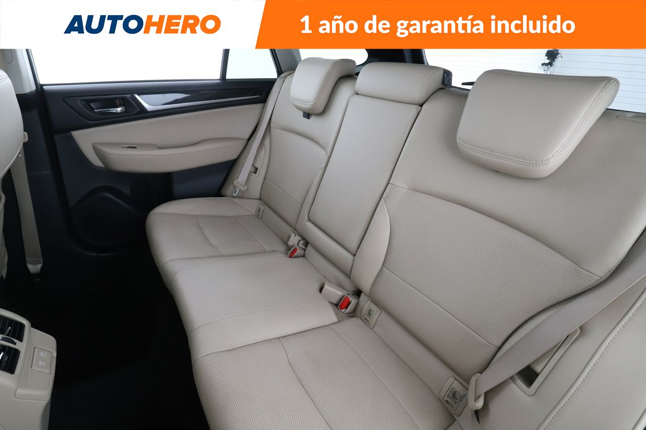 Foto Subaru Outback 14