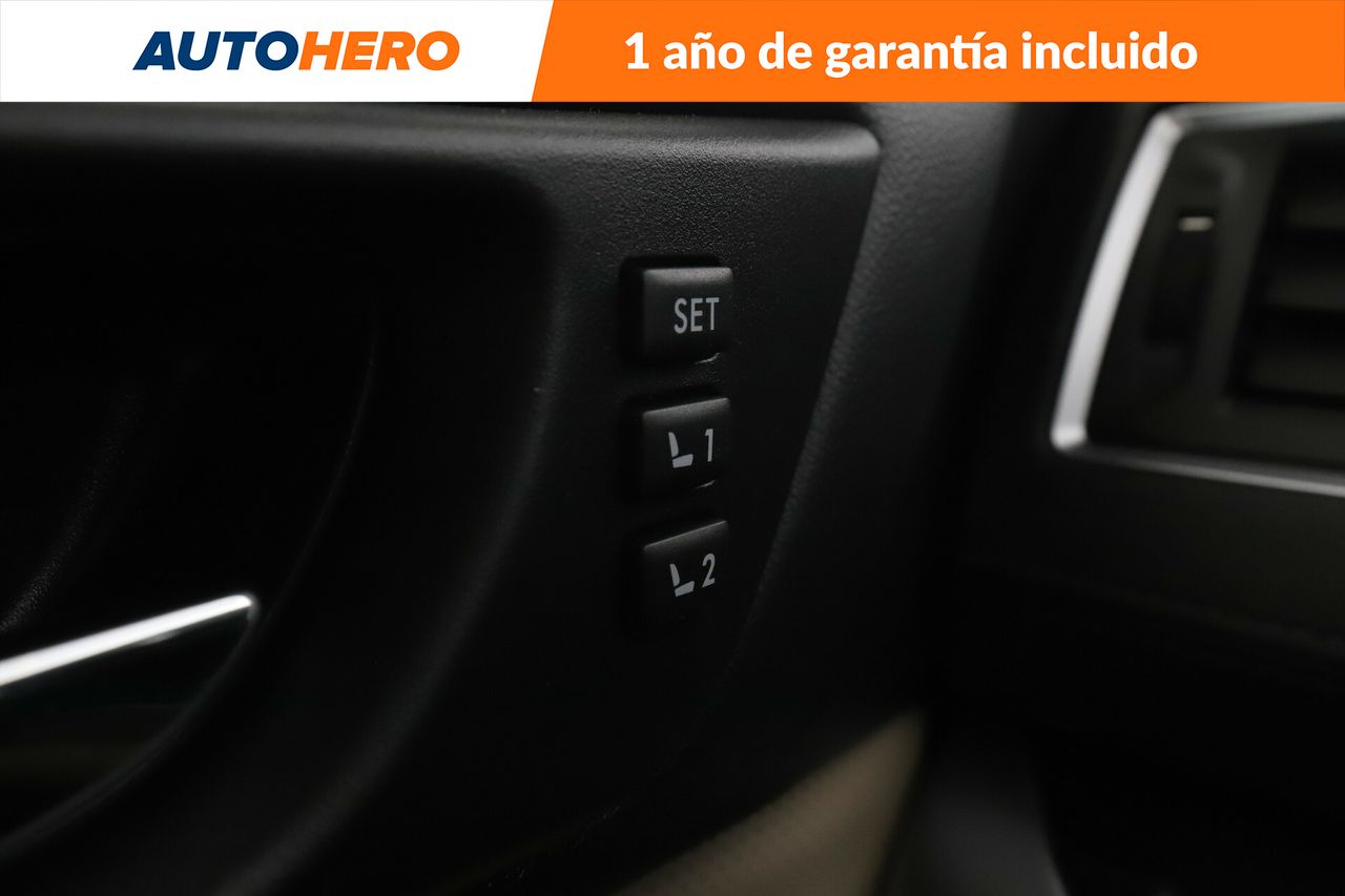 Foto Subaru Outback 31