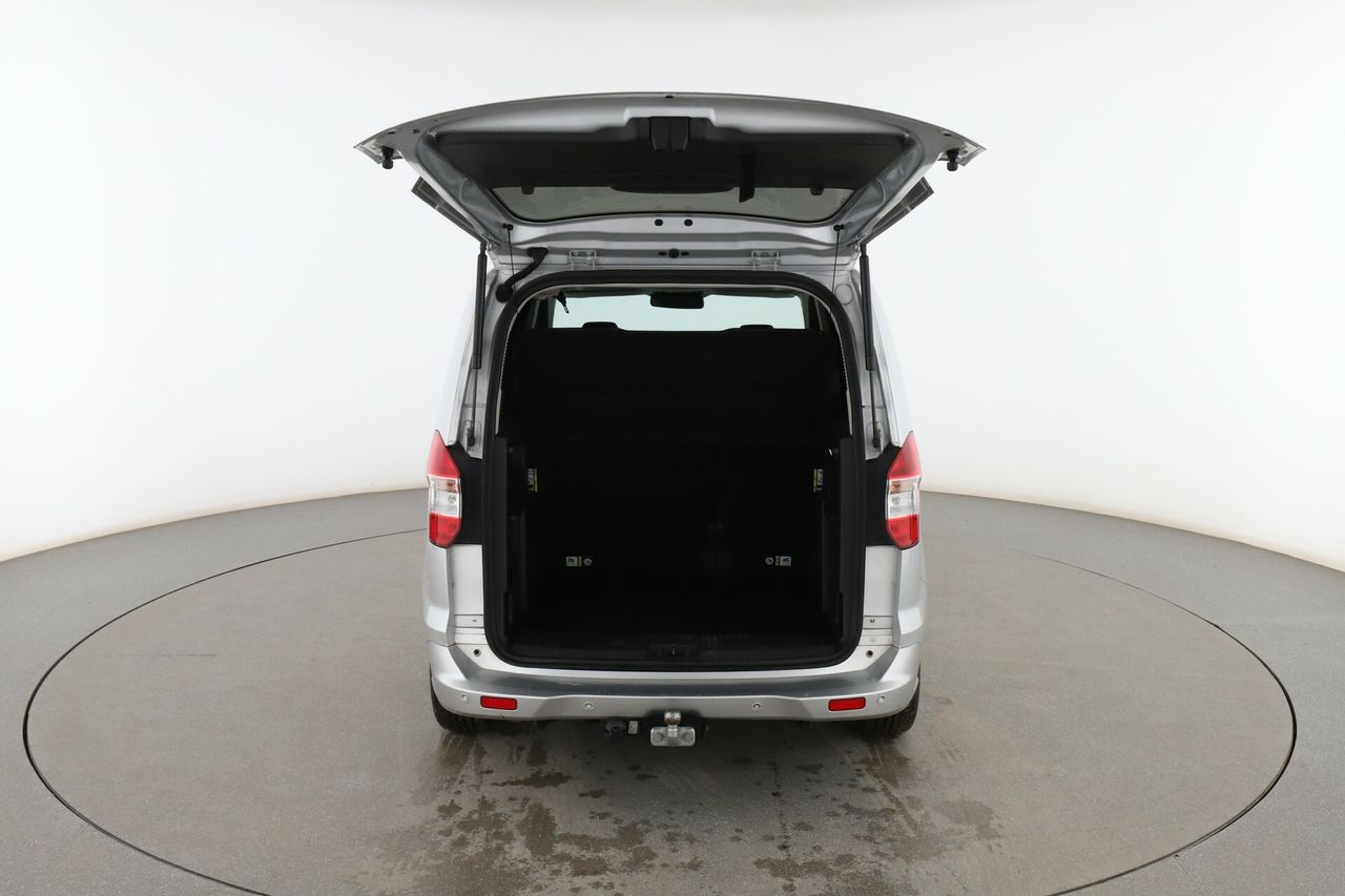 Foto Ford Tourneo Connect 16