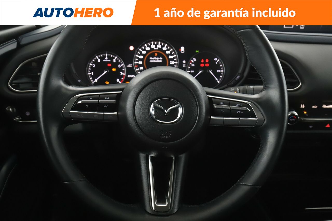 Foto Mazda CX-30 19