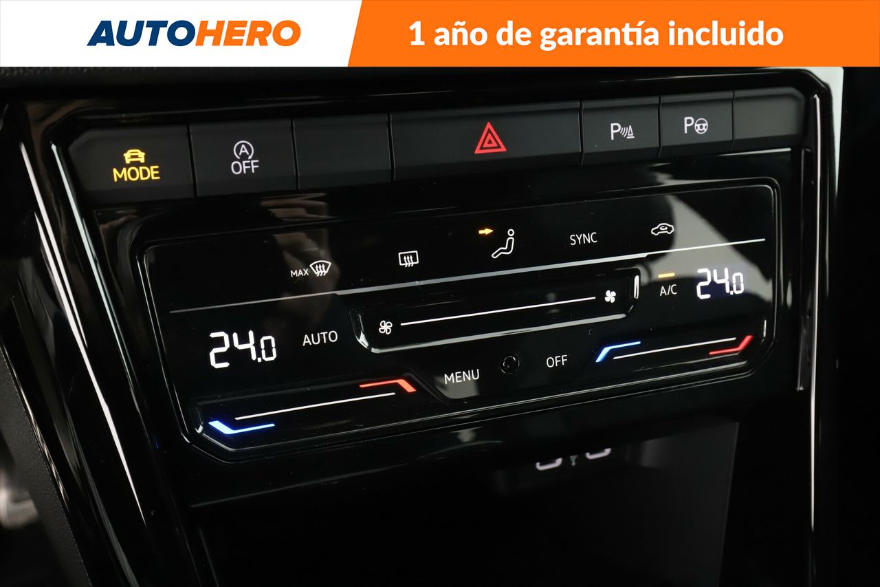 Foto Volkswagen T-Roc 23