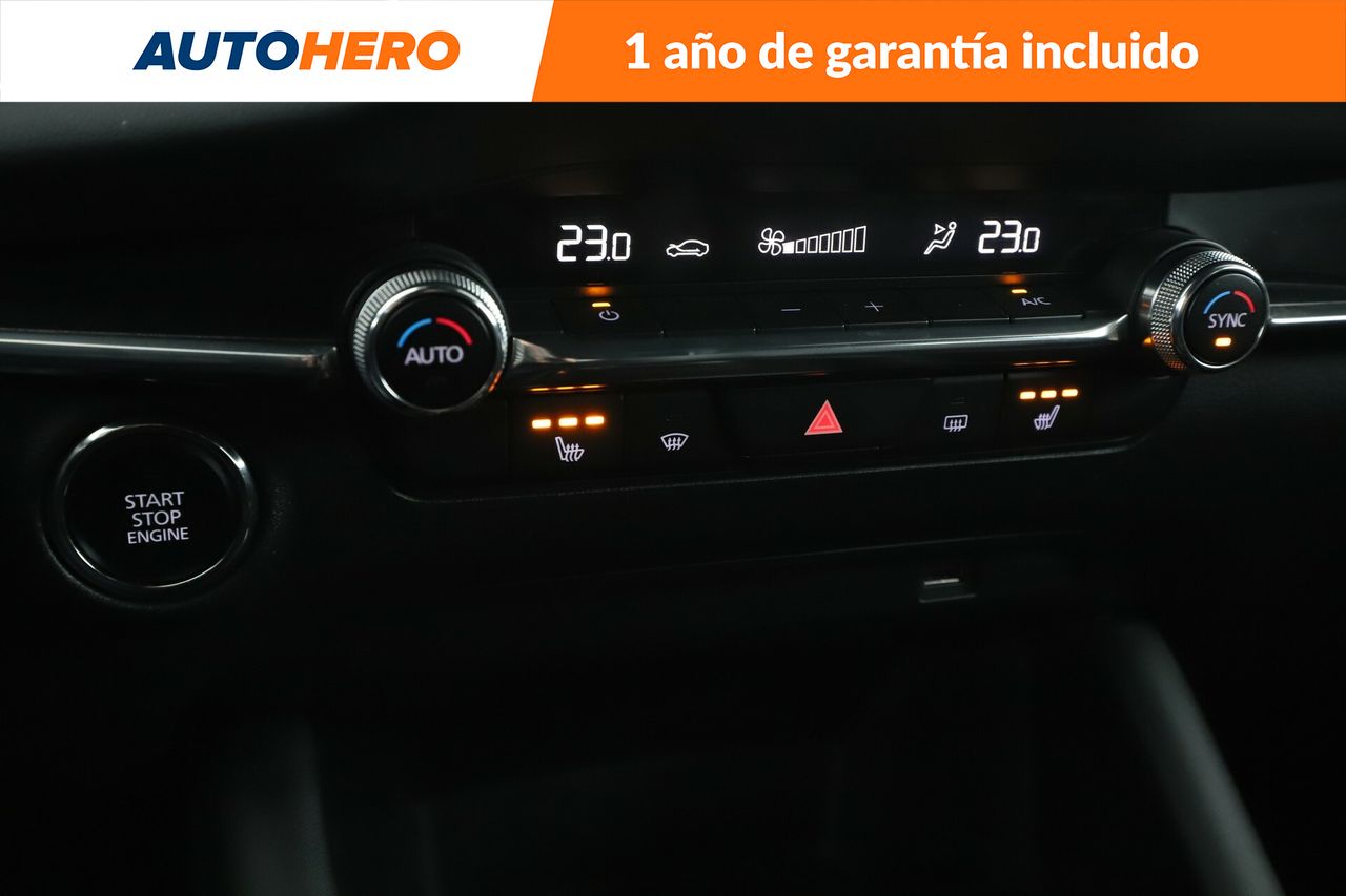 Foto Mazda Mazda3 29