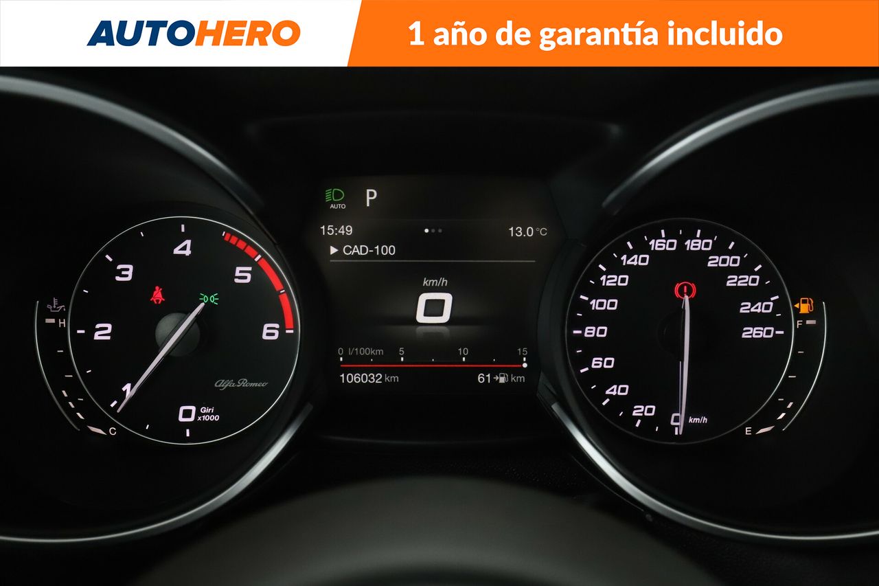 Foto Alfa Romeo Stelvio 20