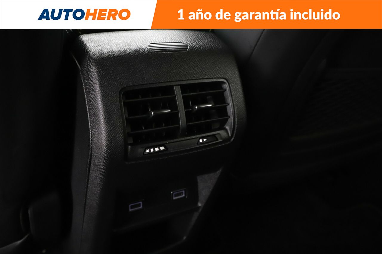 Foto Peugeot 408 24