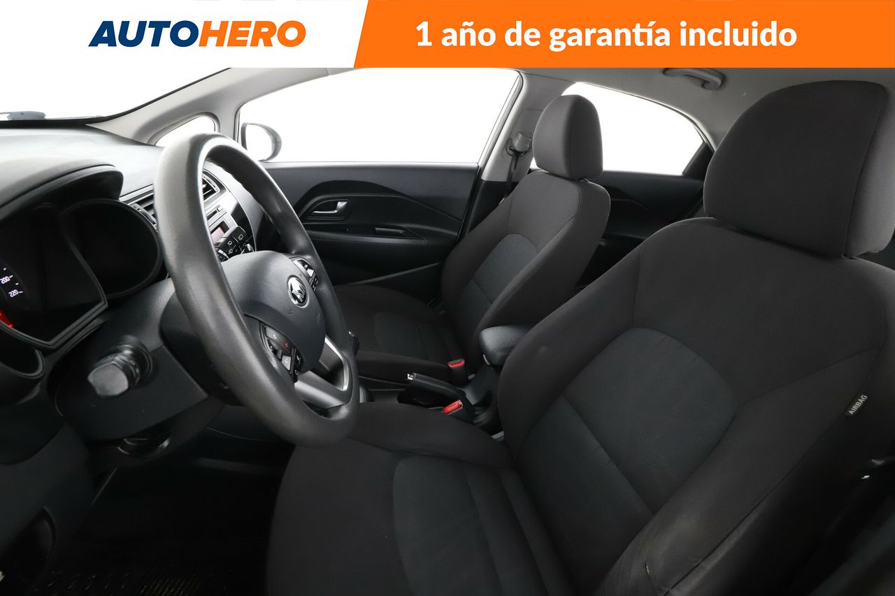 Foto Kia Rio 10