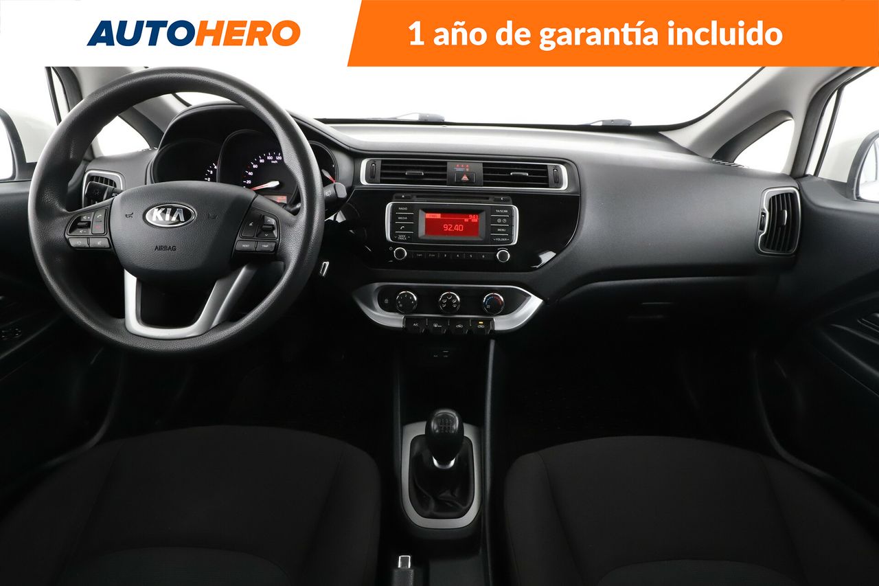 Foto Kia Rio 12