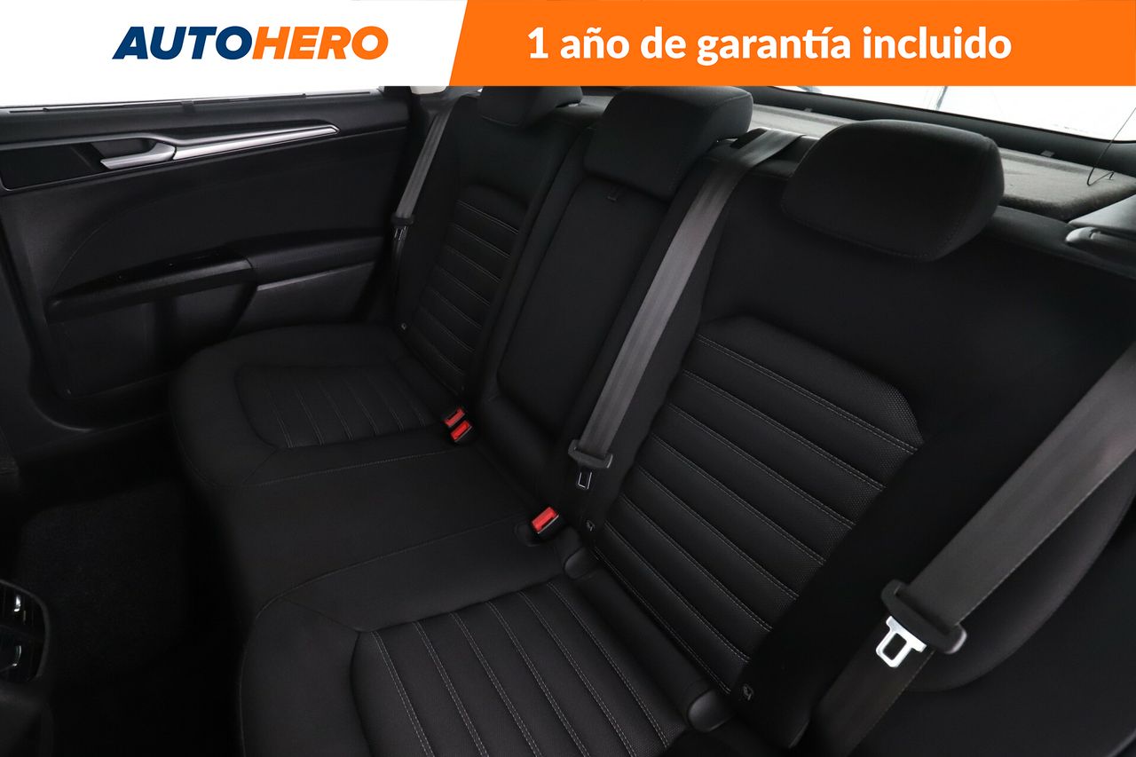 Foto Ford Mondeo 14