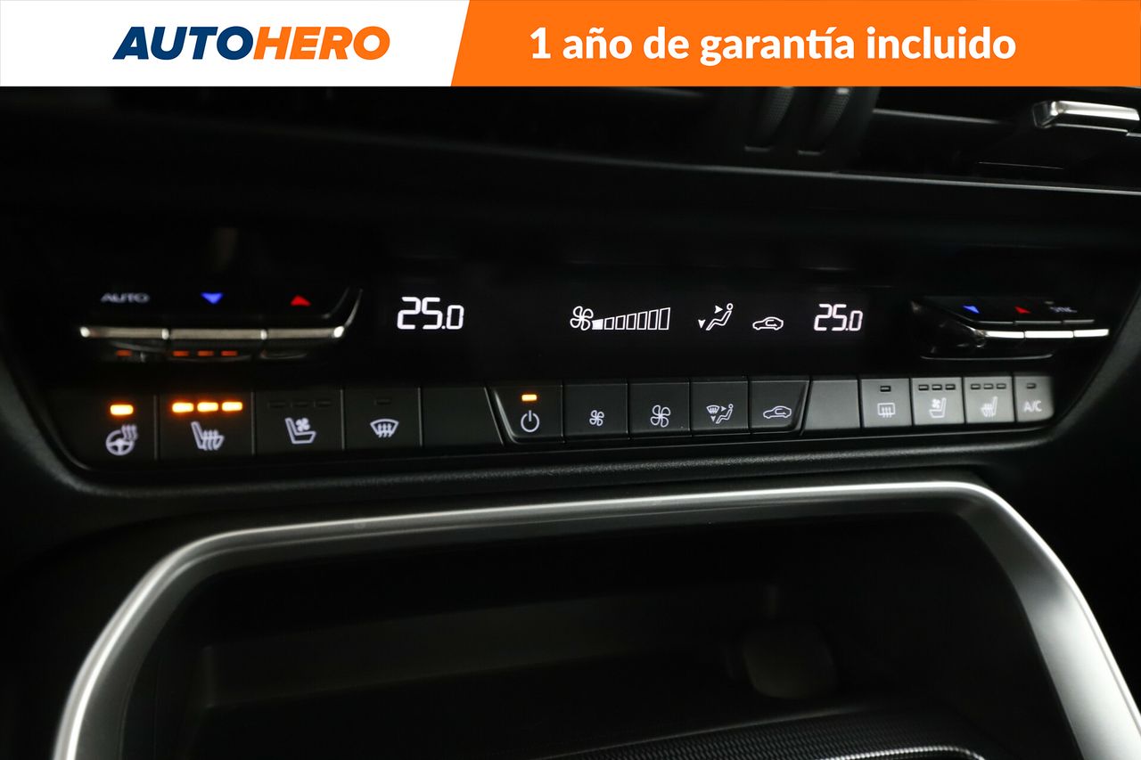 Foto Mazda CX-60 35