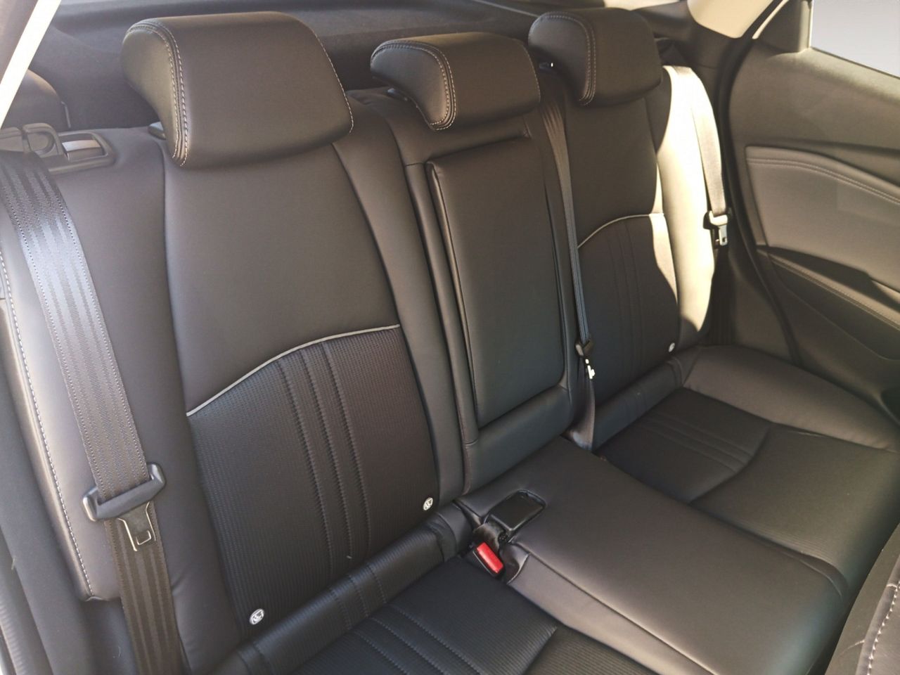 Foto Mazda CX-3 9