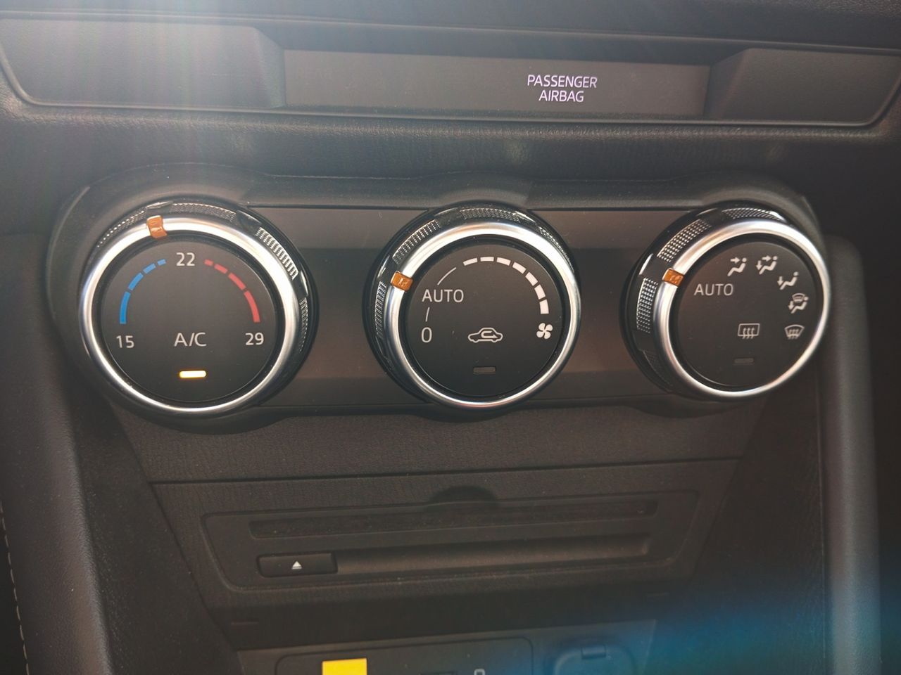 Foto Mazda CX-3 19