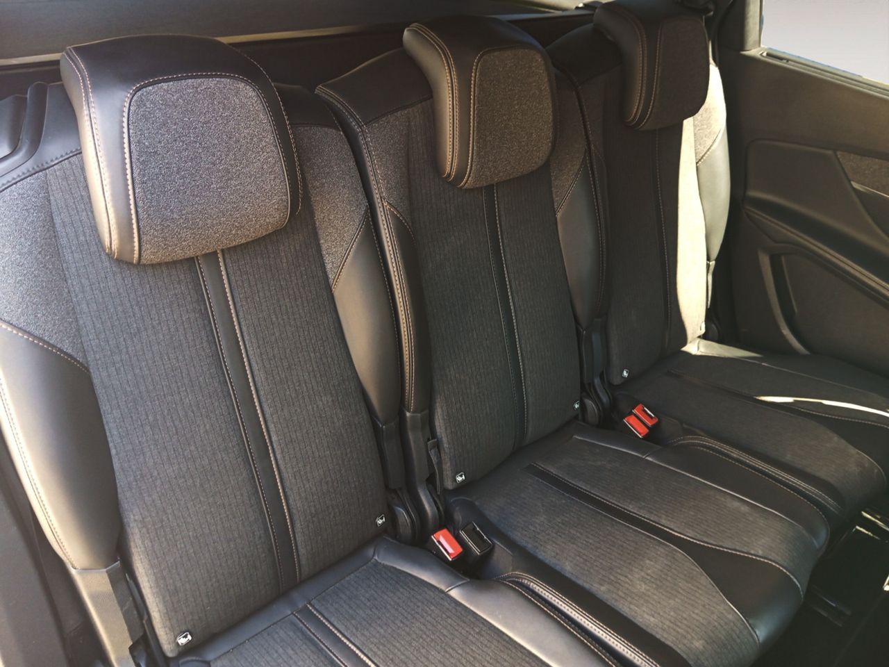 Foto Peugeot 5008 9