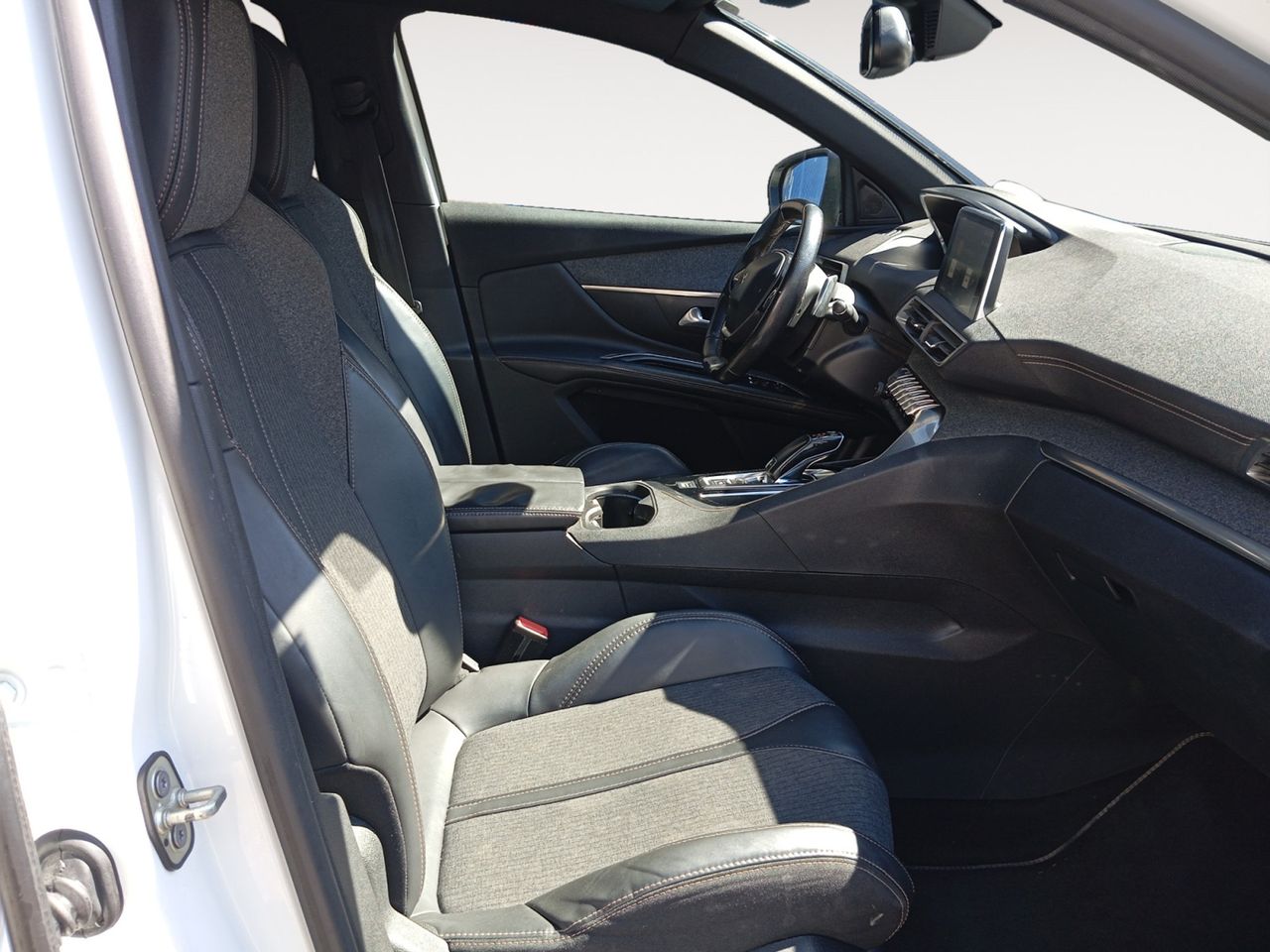 Foto Peugeot 5008 11