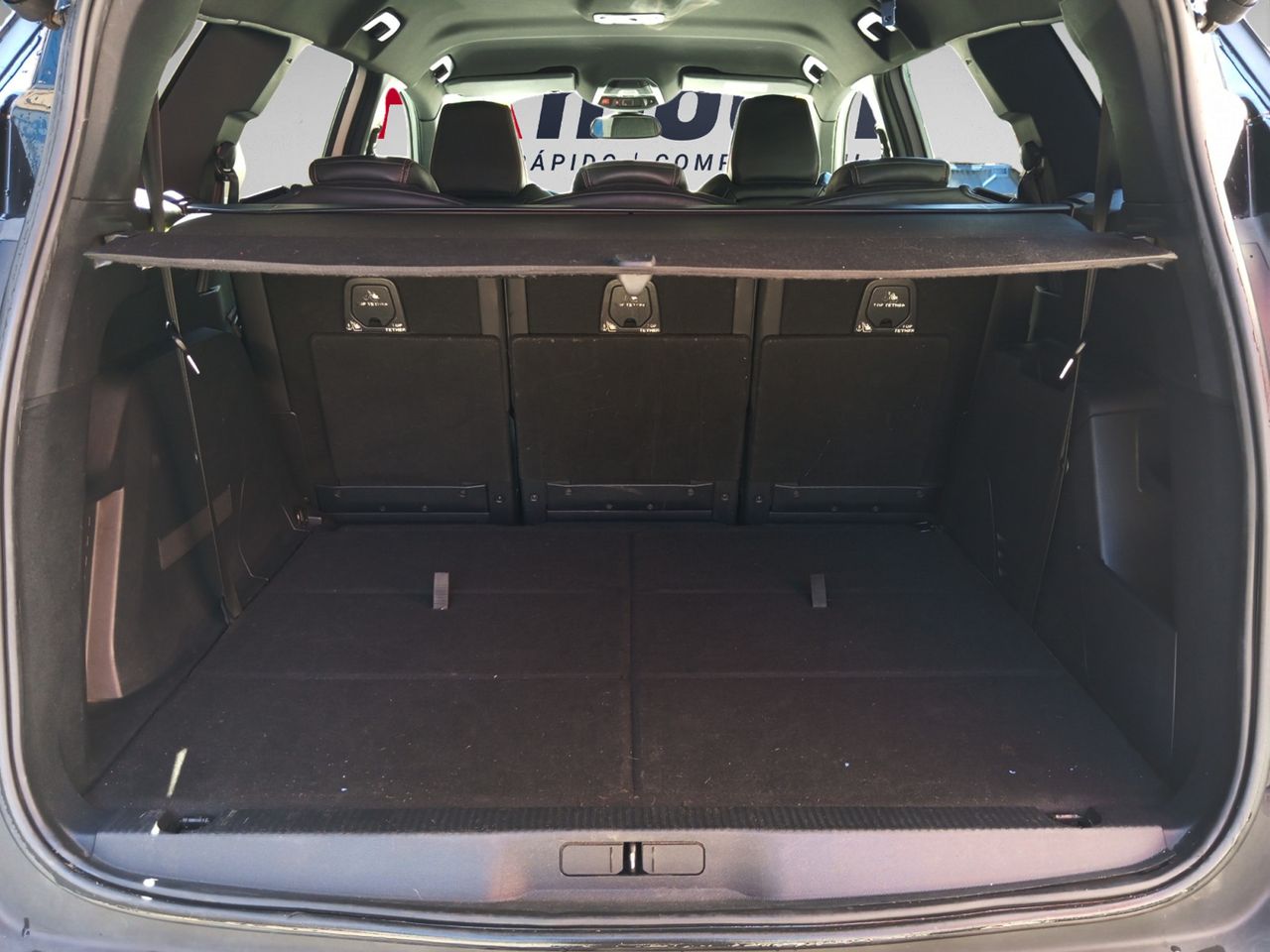 Foto Peugeot 5008 12