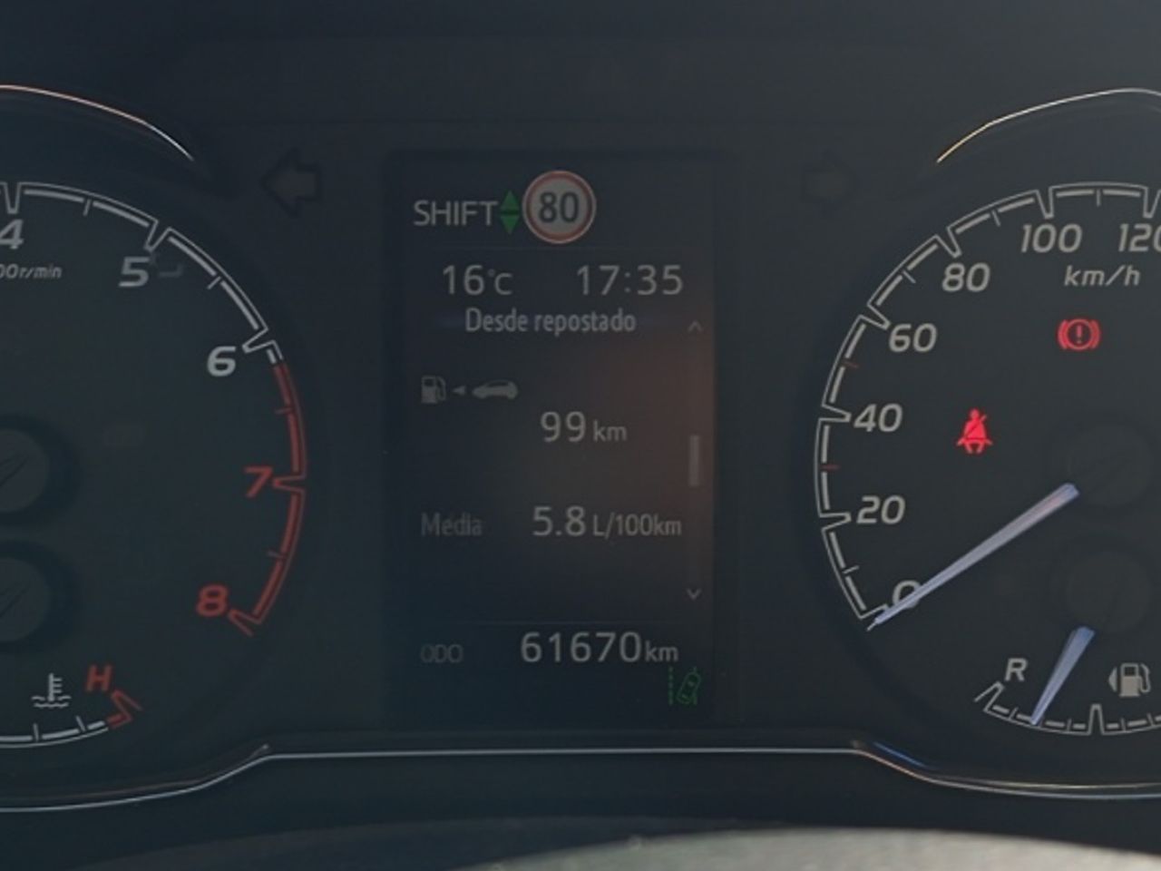 Foto Toyota Yaris 12