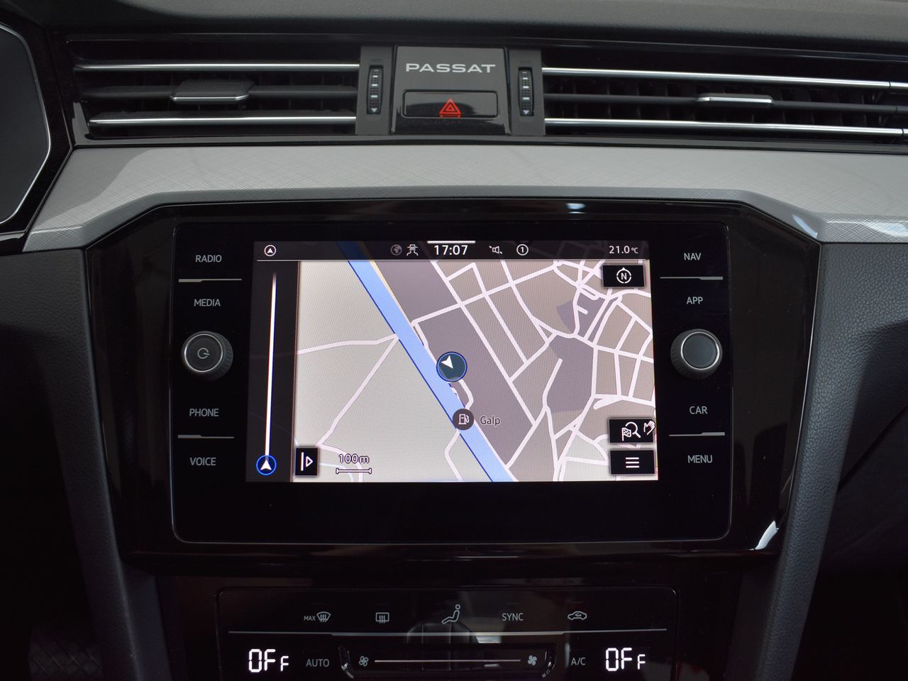 Foto Volkswagen Passat 16