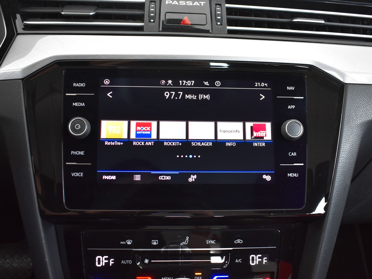 Foto Volkswagen Passat 17