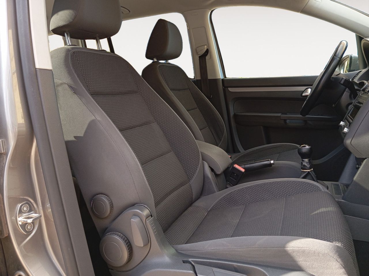 Foto Volkswagen Touran 10