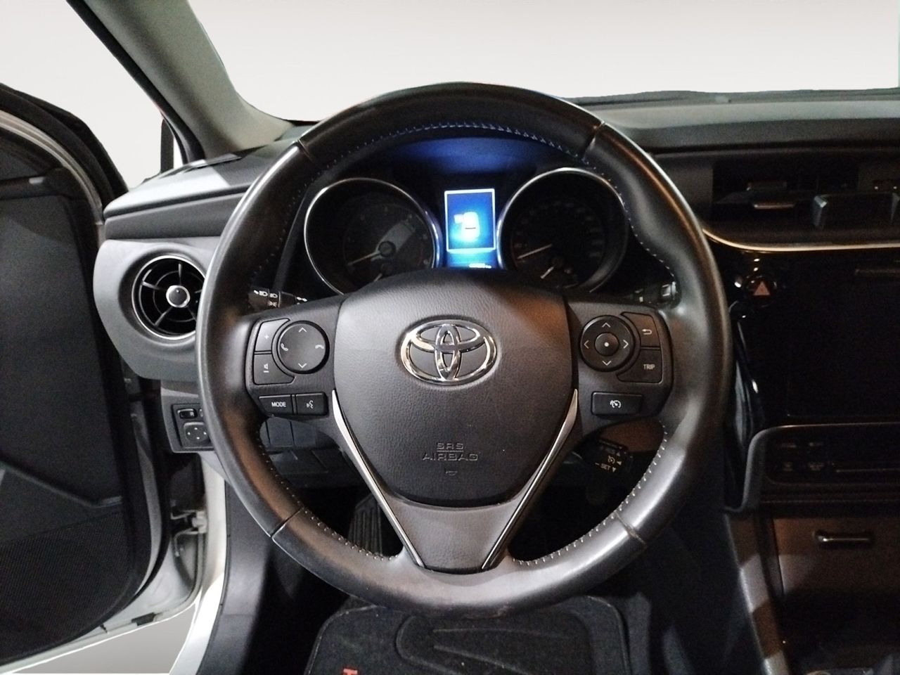 Foto Toyota Auris 7