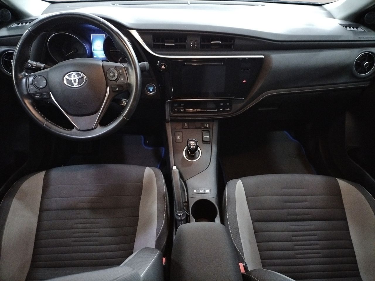 Foto Toyota Auris 6