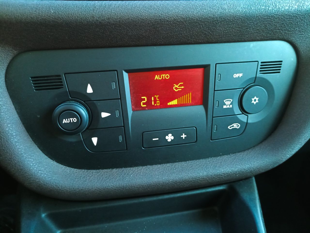 Foto Fiat Doblo 18